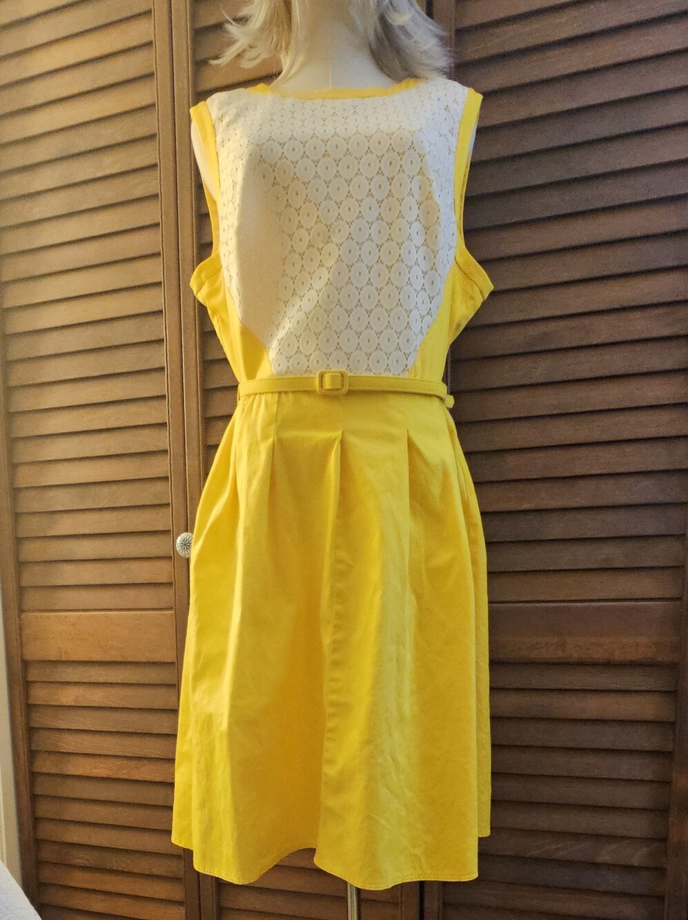 London Style Canary Yellow and White Lace-Front Midi Dress with Waist Belt, 16